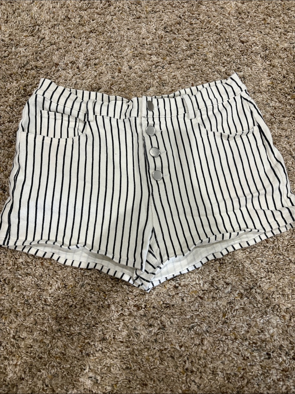 Altar'd State White Shorts with Black Pinstripes and Button Front